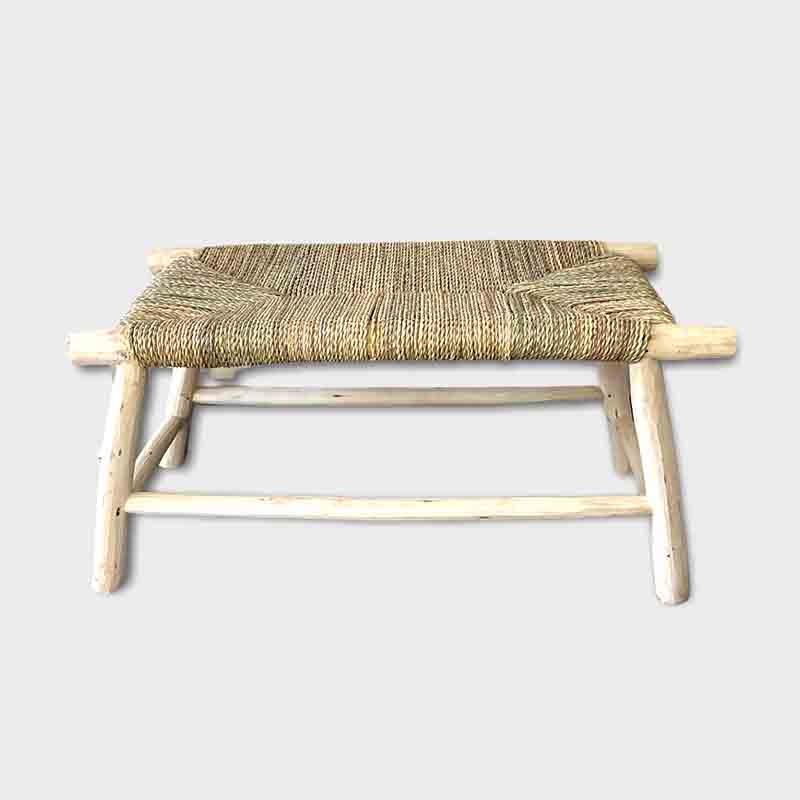Tibladin Baenk I Rafia 1.jpg Banc marocain en bois fait main avec assise en raphia tressé