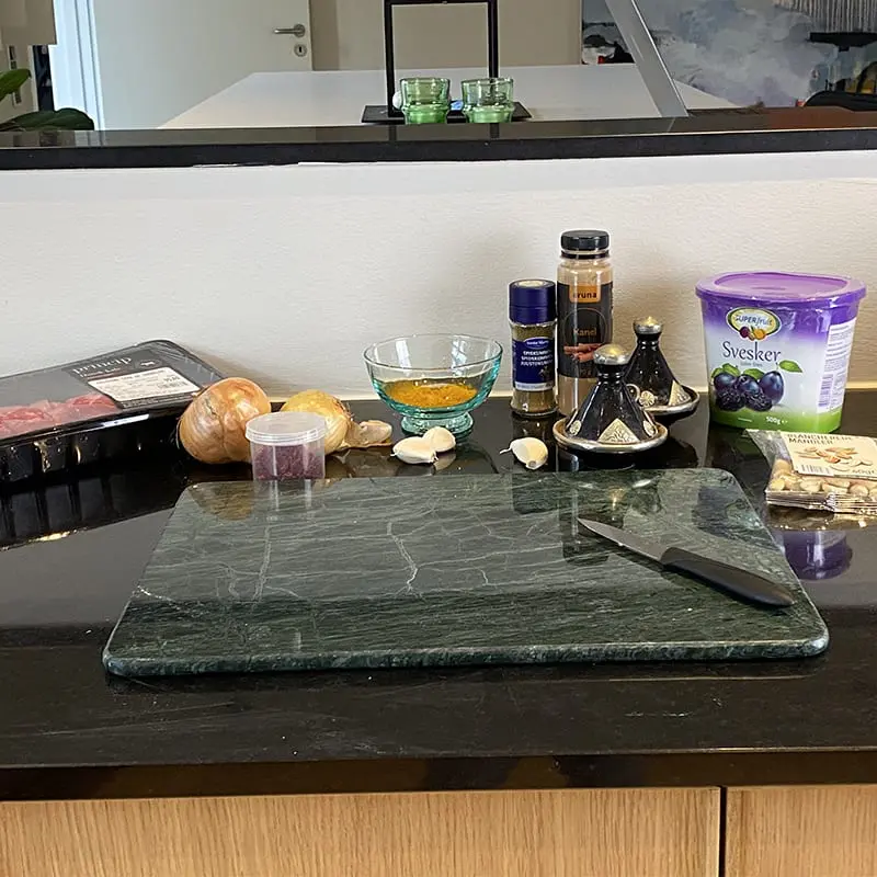 Ingrédients pour Tajine de veau et pruneaux