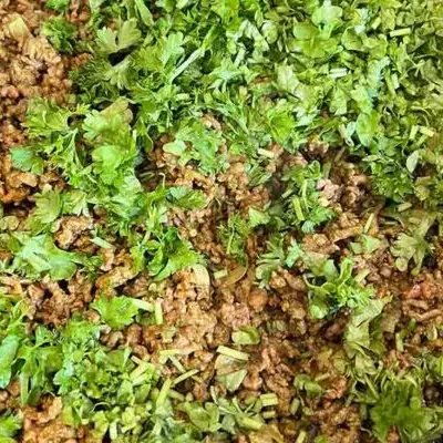 Boeuf Briouat de Tibladin en préparation 600x400 Boeuf pour briouats