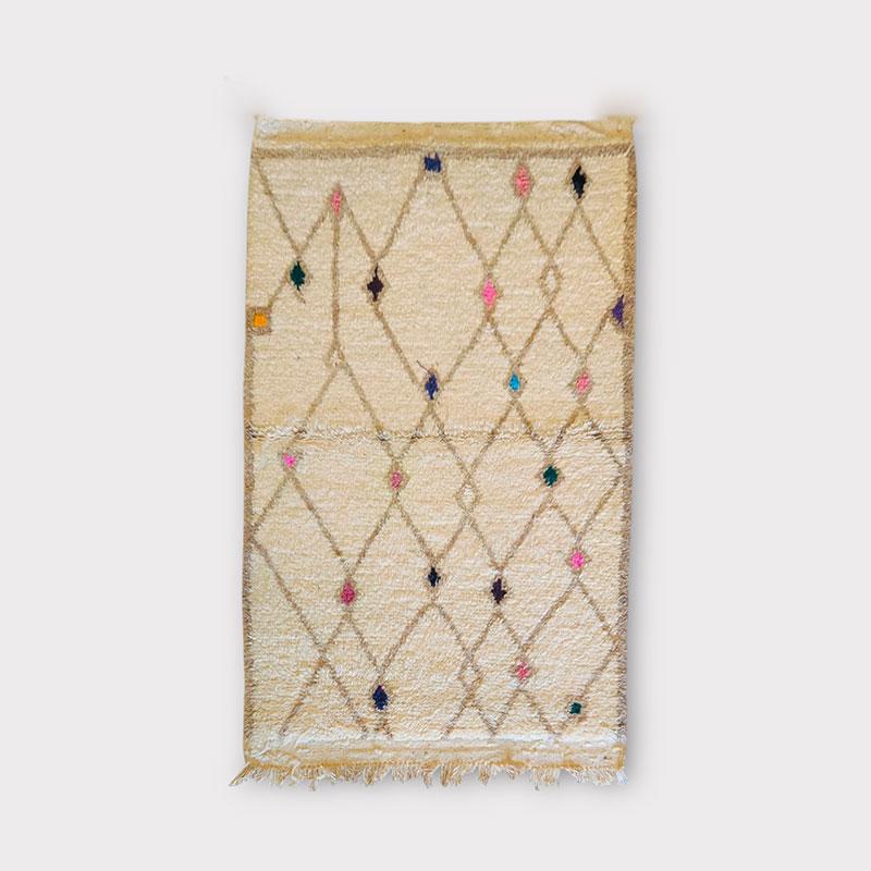 marokkansk-beni-ouarain_ANEZA_3 Moroccan beni ouarain_ANEZA with diamond-shaped pattern and small colored diamonds in pink and purple