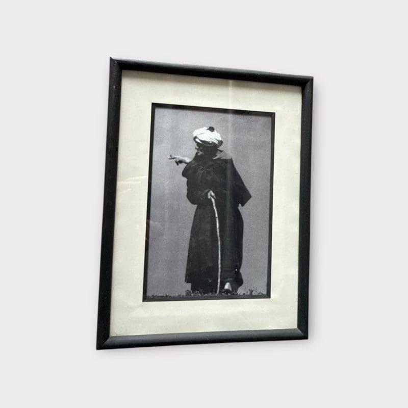 Photo en noir et blanc sous cadre noir - 32 x 42 cm