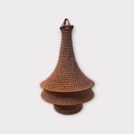 Hæklet lampe rust farvet i tre størrelser. Hæklet i nylon garn